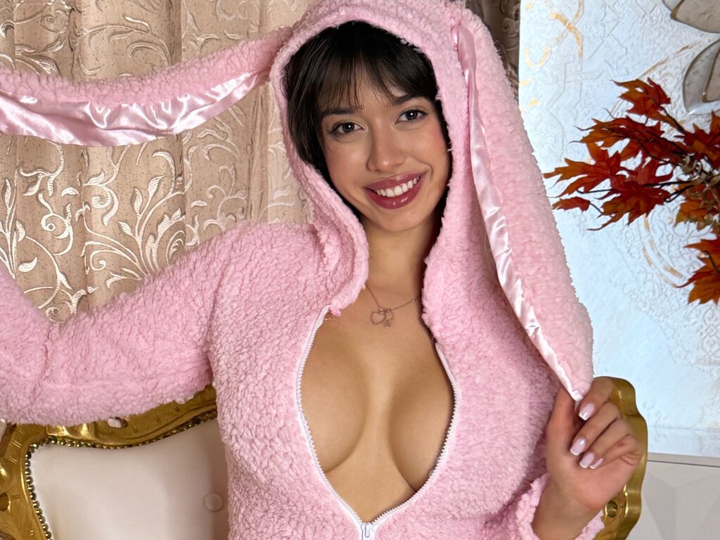 Real amateur sex cam Elie - Uncensored