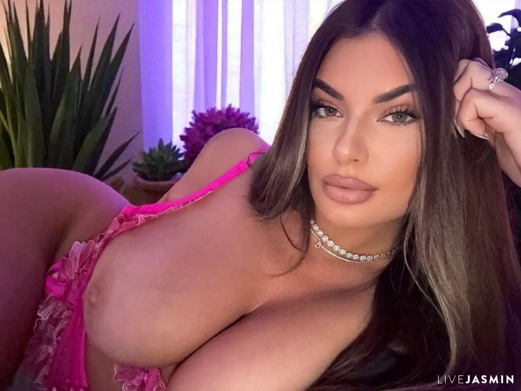Real amateur sex cam JessycaJanee - Uncensored