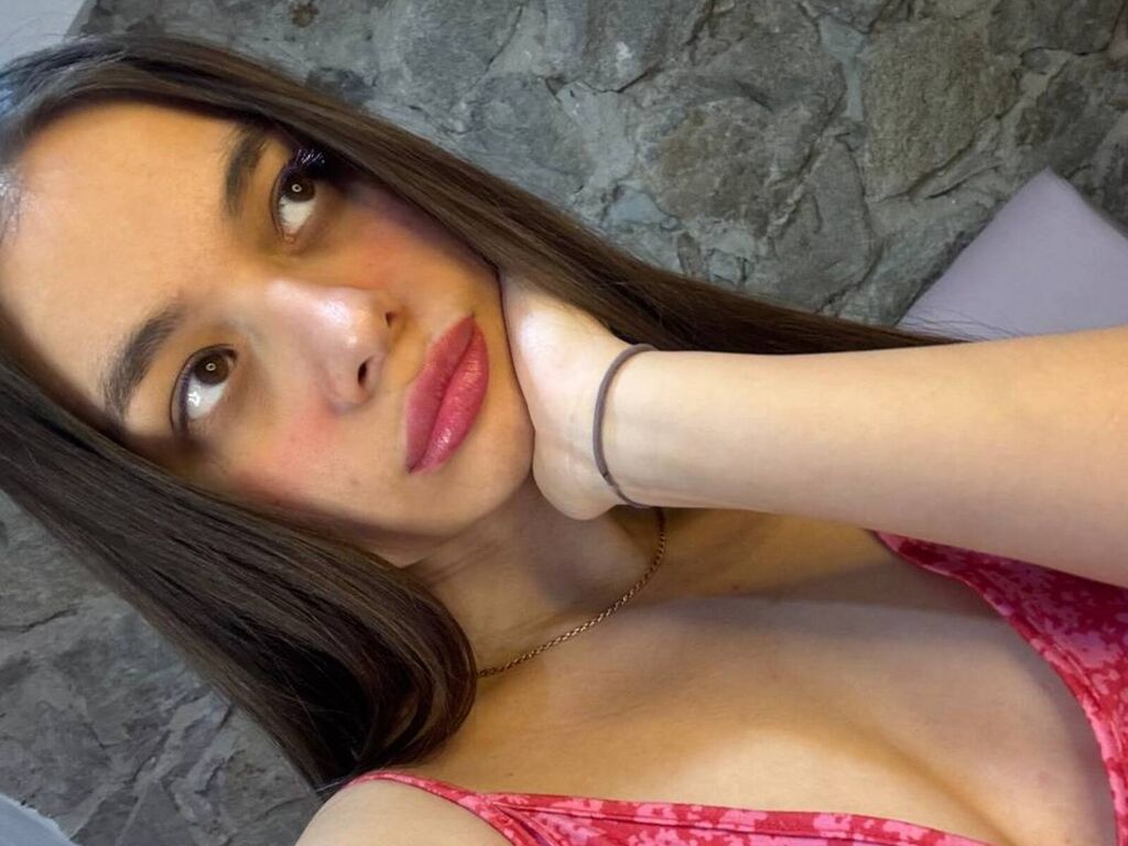 Real amateur nude model KimHorimia