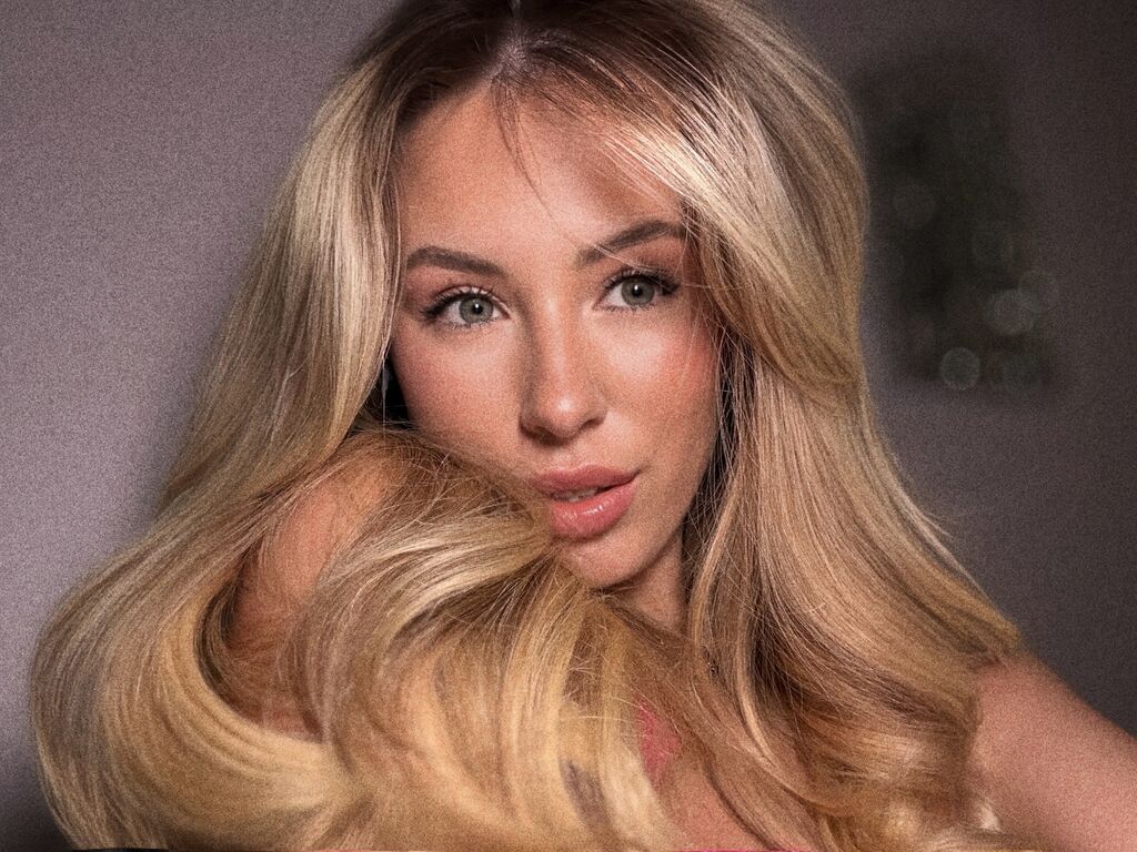 Nude Real 27 Year Old Amateurs amateur LeylaBlanc - Real Photos