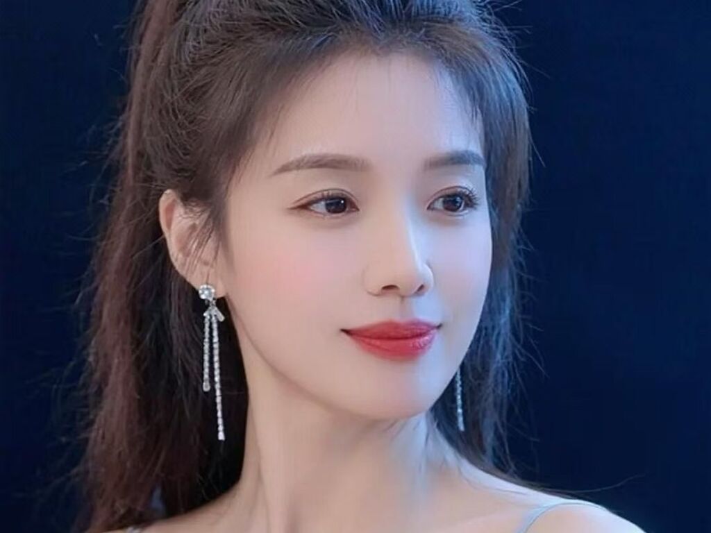 Real amateur sex cam liyufei - Uncensored